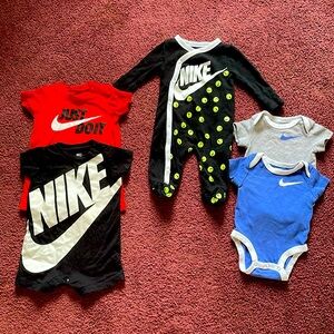 5 piece 0/3 month baby boy Nike lot